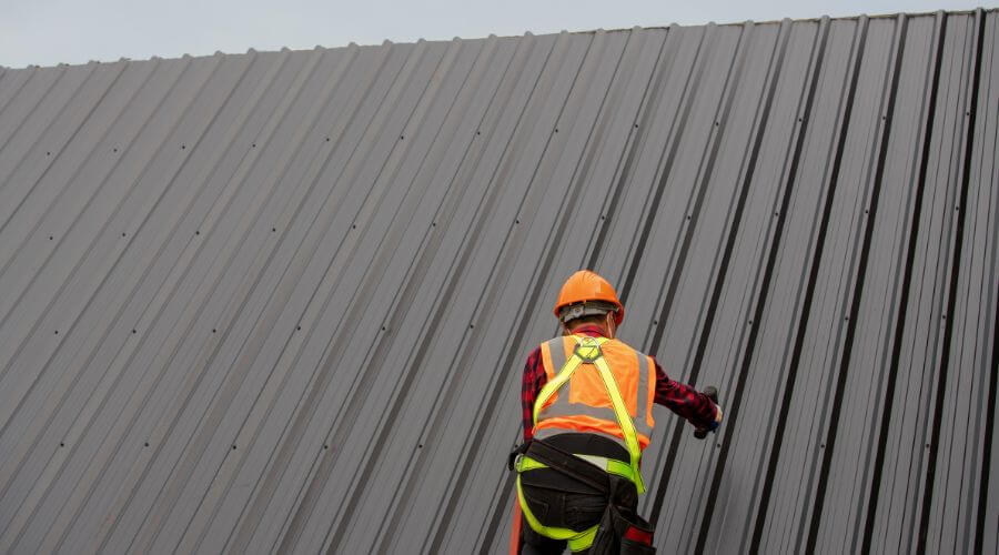Professional Flat Roofing Installation in Mapleton, ND
